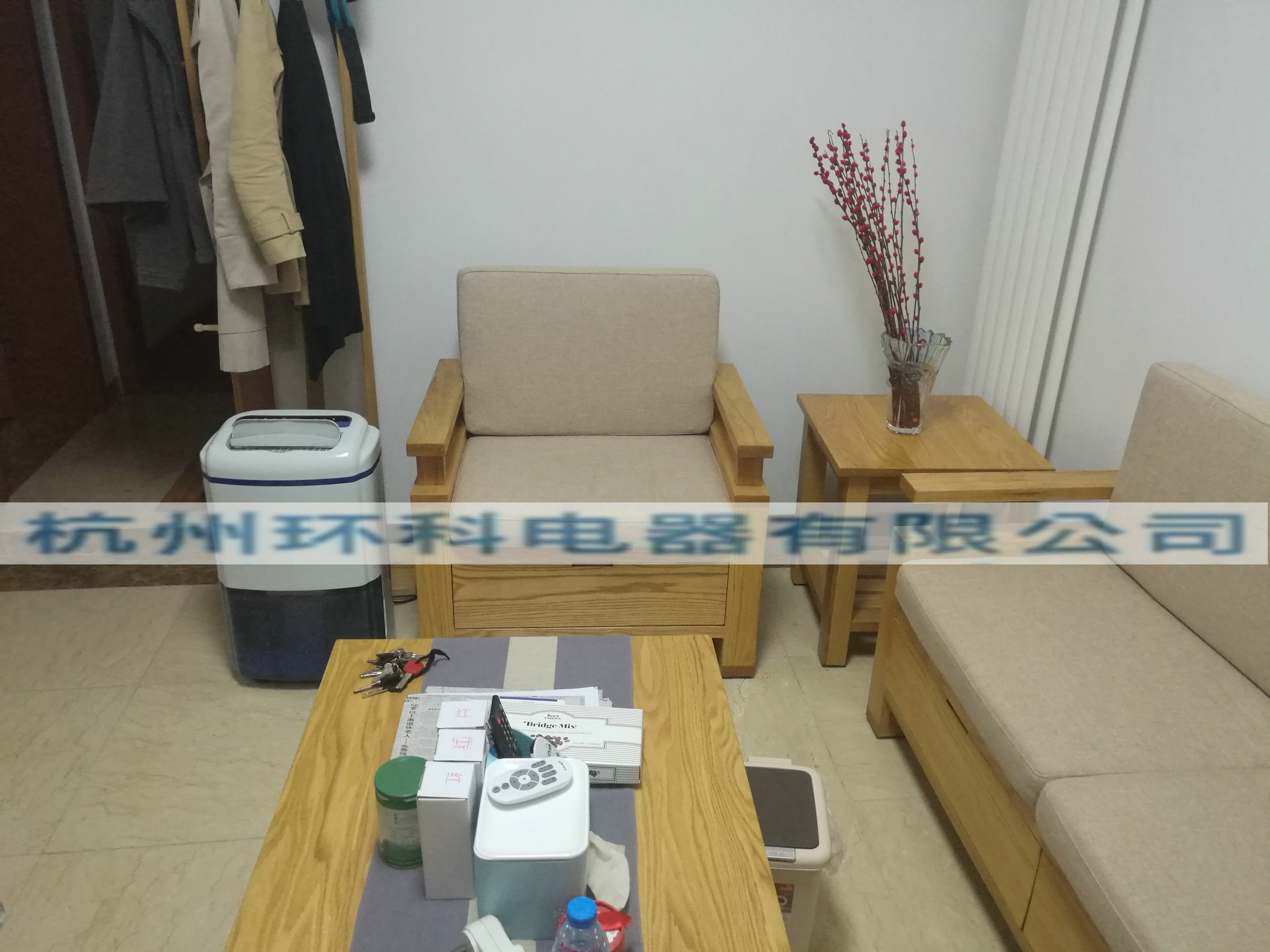 环科(kē)家用(yòng)除湿机 环科(kē)家用(yòng)除湿机